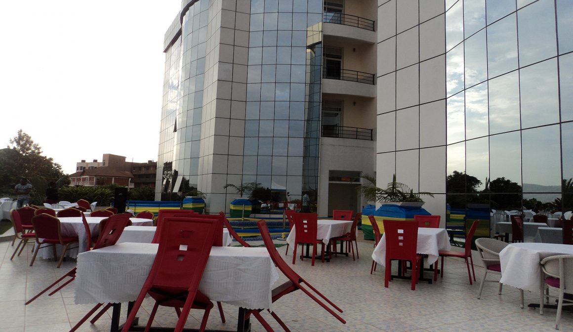 The Mirror Hotel | Neza SAFARIS