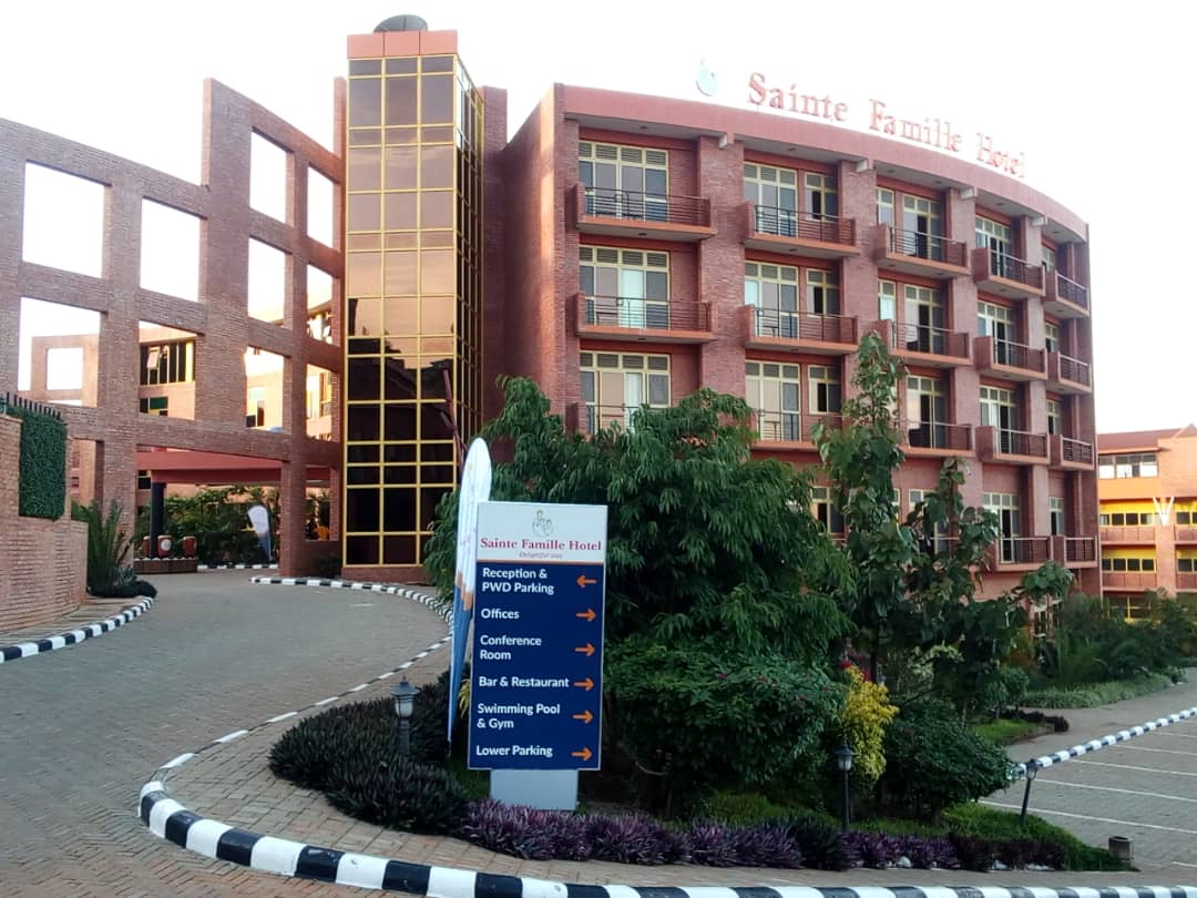 Sainte Famille Hotel | Neza SAFARIS