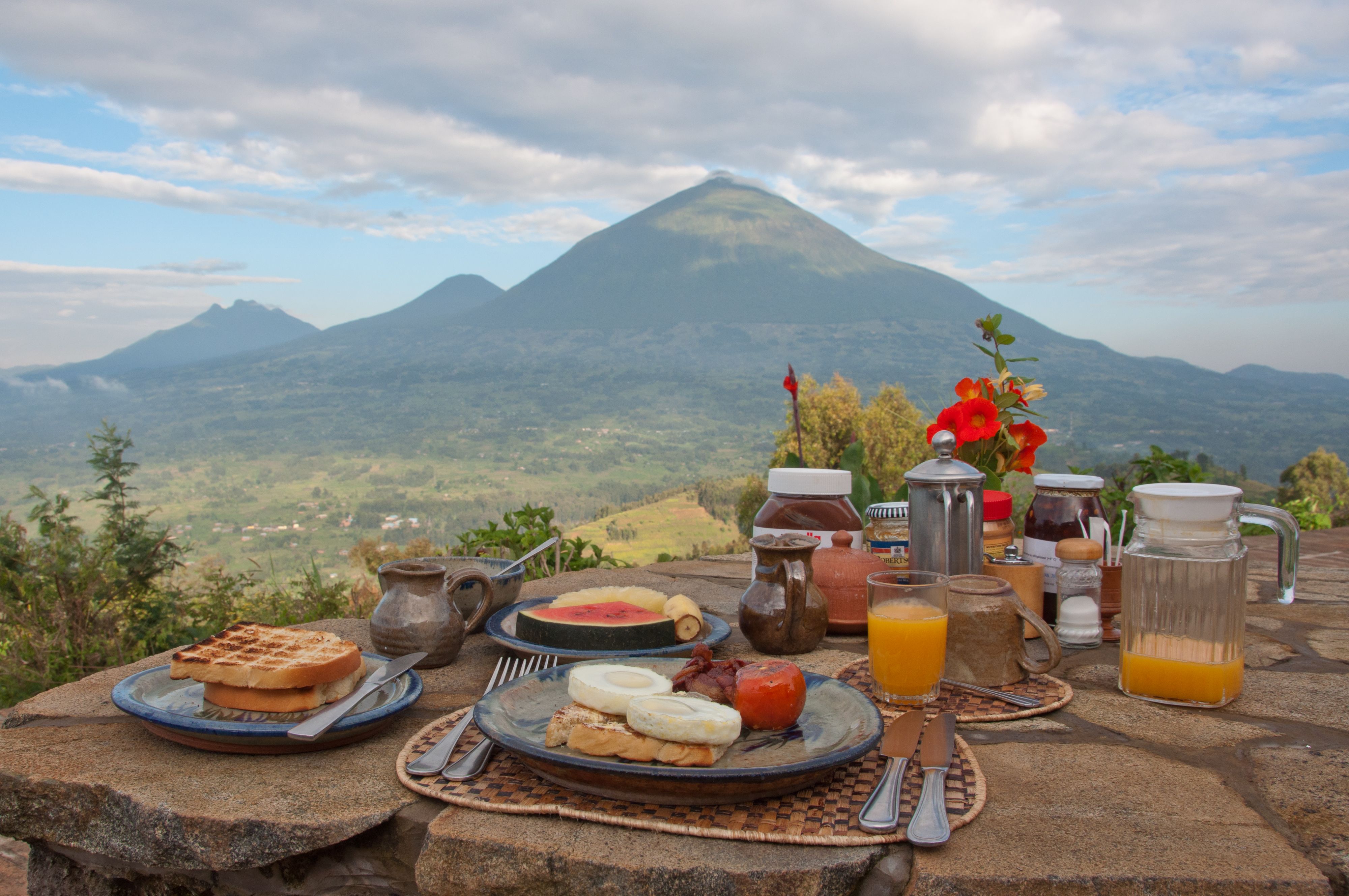 Virunga Lodge Rwanda | Neza SAFARIS